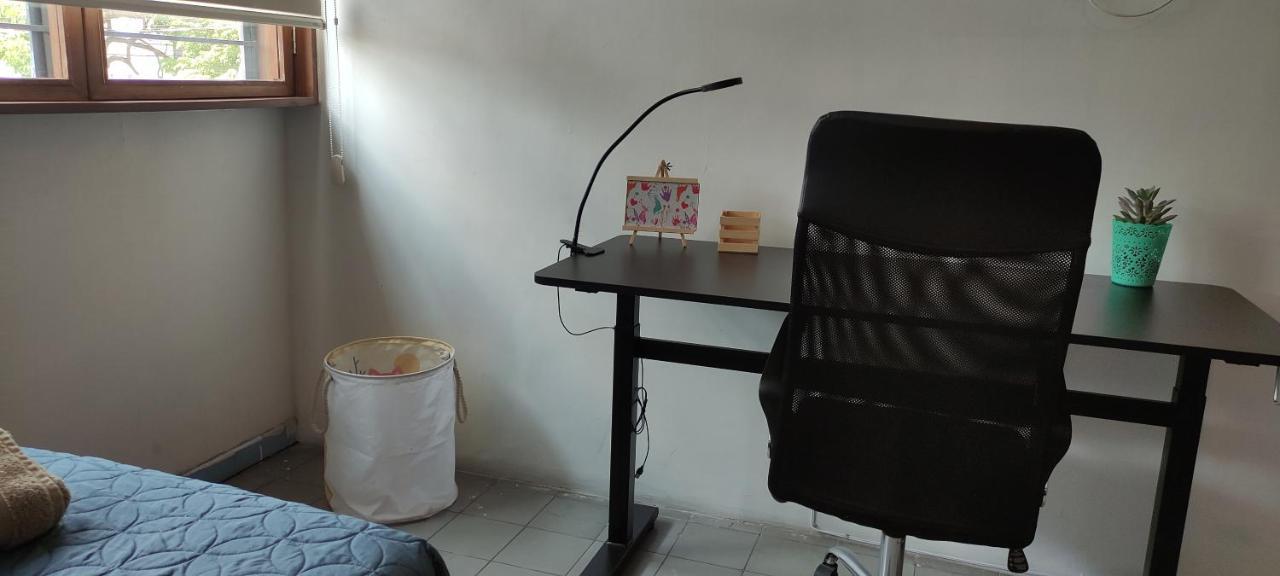 Leveli Coliving Hostel Guadalajara Buitenkant foto
