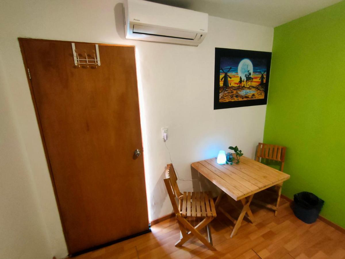 Leveli Coliving Hostel Guadalajara Buitenkant foto