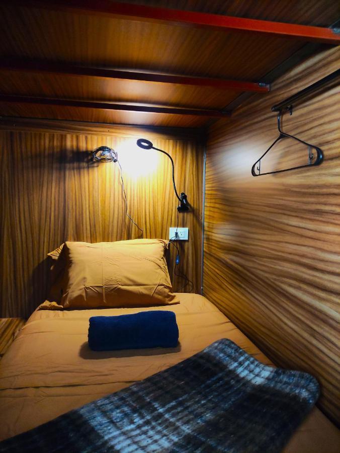 Leveli Coliving Hostel Guadalajara Buitenkant foto