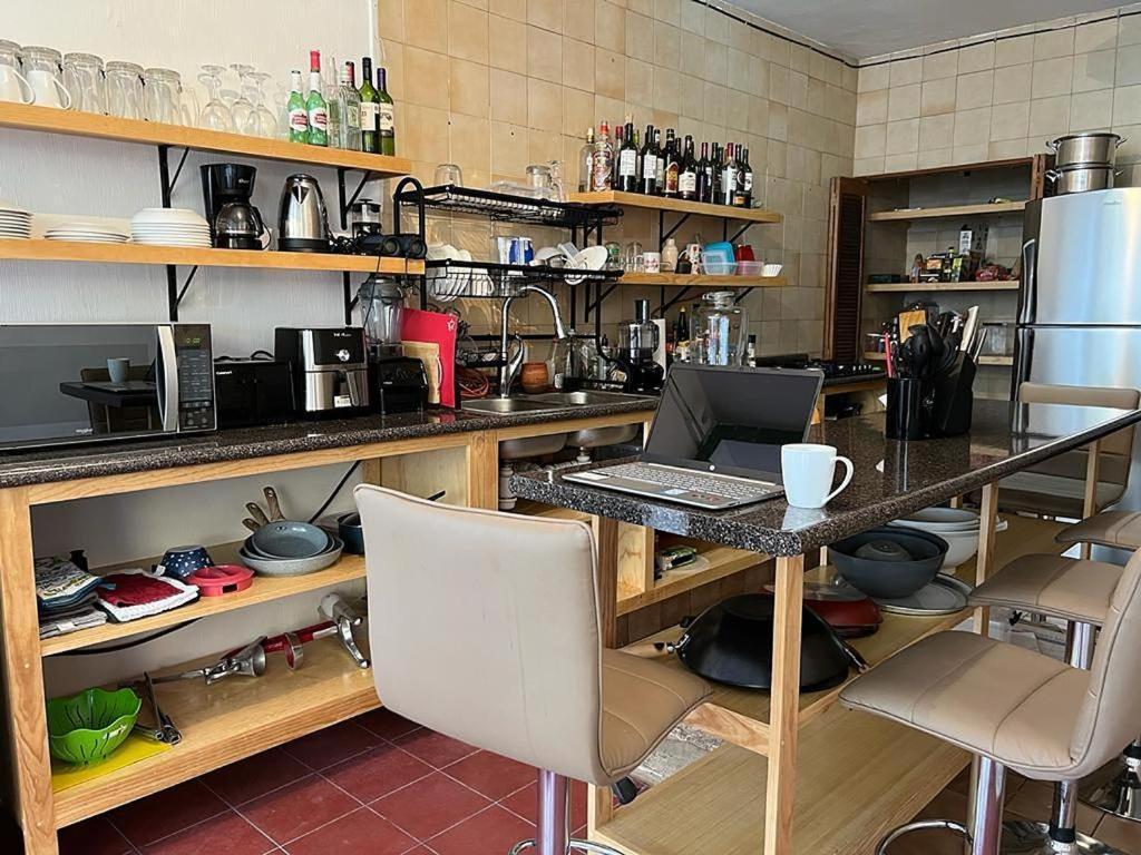 Leveli Coliving Hostel Guadalajara Buitenkant foto