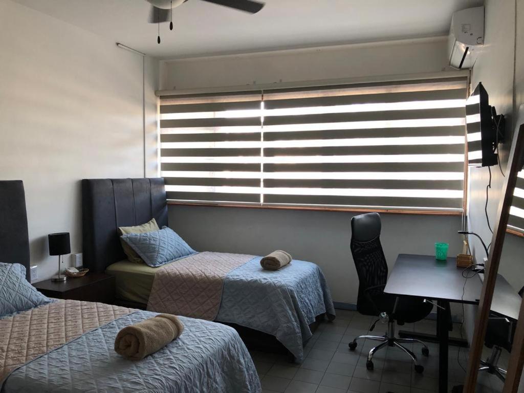 Leveli Coliving Hostel Guadalajara Buitenkant foto