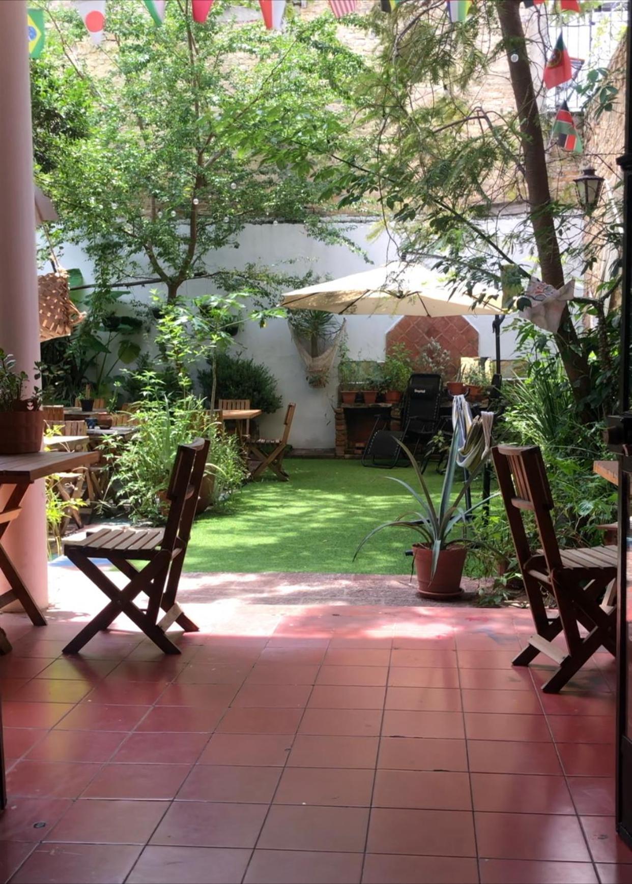 Leveli Coliving Hostel Guadalajara Buitenkant foto
